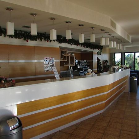 Emmaus Hotel زافيرانا إتنيا المظهر الخارجي الصورة